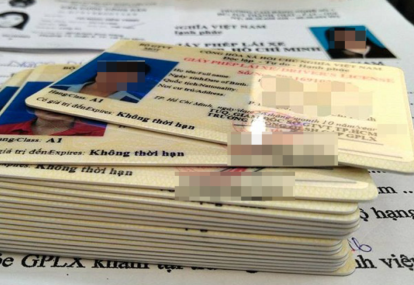 TỪ 1/1/2025, BẰNG LÁI XE A1 CHẠY ĐƯỢC XE GÌ? GIẤY PHÉP LÁI XE BAO GỒM CÁC HẠNG NÀO TỪ 1/1/2025 ?